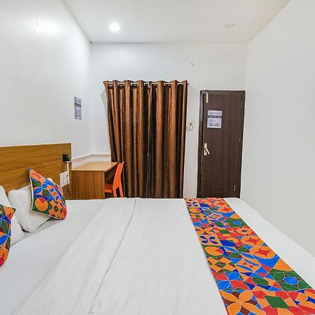 Hotel Fabexpress Anurag Residency Guwahati Esterno foto