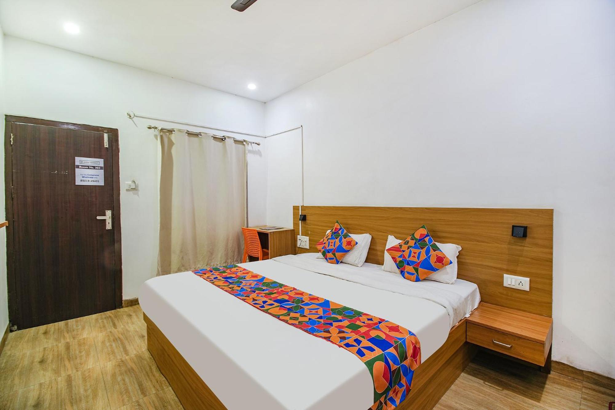 Hotel Fabexpress Anurag Residency Guwahati Esterno foto