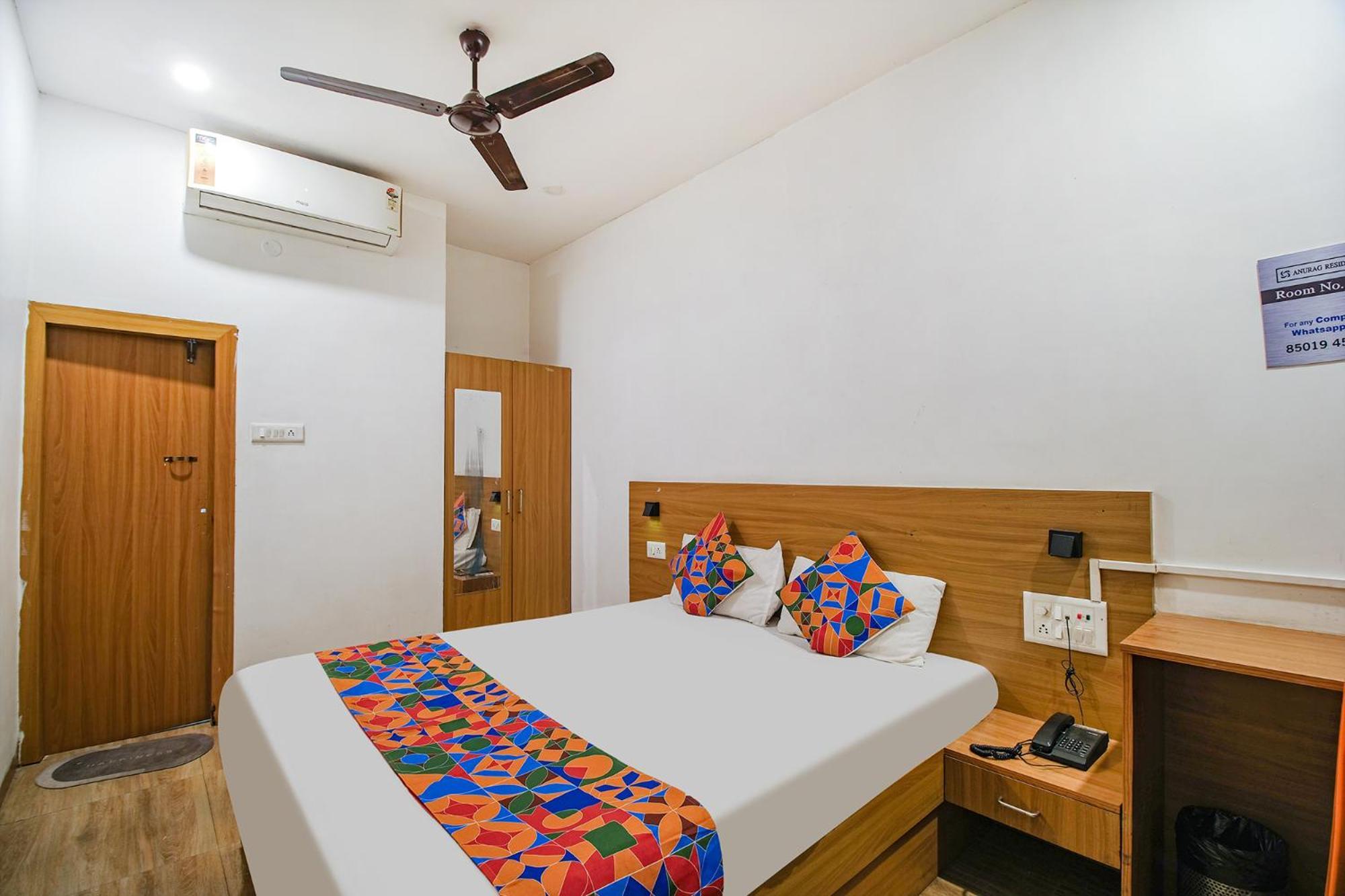 Hotel Fabexpress Anurag Residency Guwahati Esterno foto